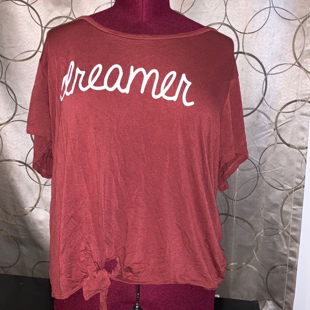 Women’s 2x graphic t-shirt